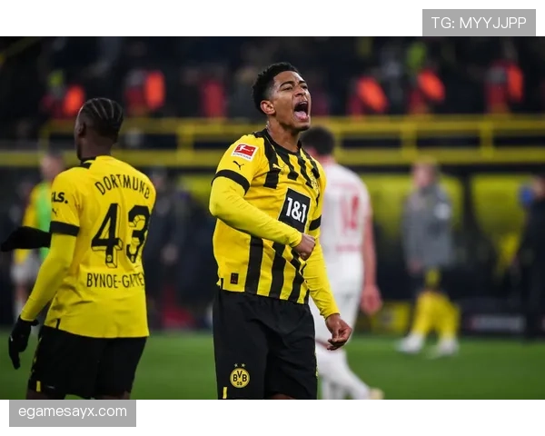 贝林厄姆转会多特决策解析：年轻中场为何选择德甲作为跳板